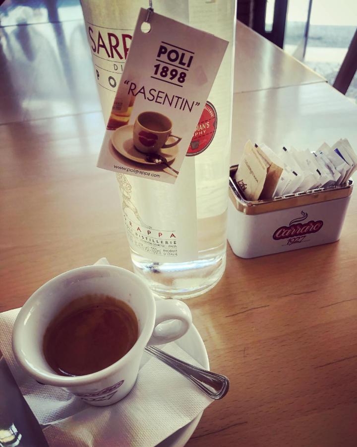 Hotel Caffè Martini à Arsiero Extérieur photo